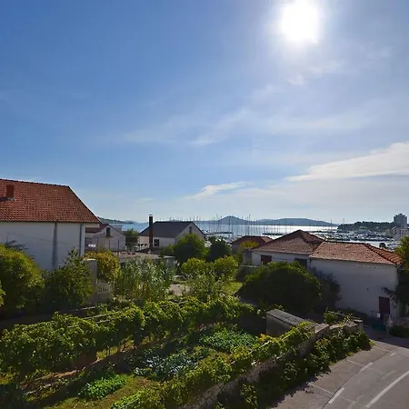 Nada Apartament