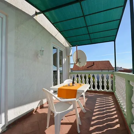 Nada Apartament *